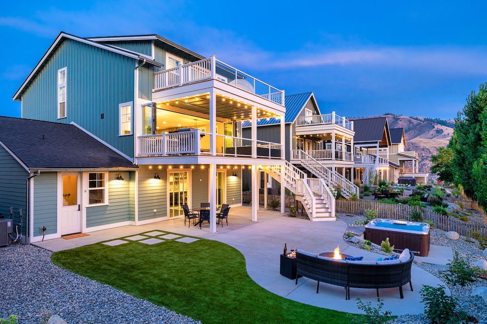 10 Reasons to Stay at Our Lake Chelan Vacation Rentals