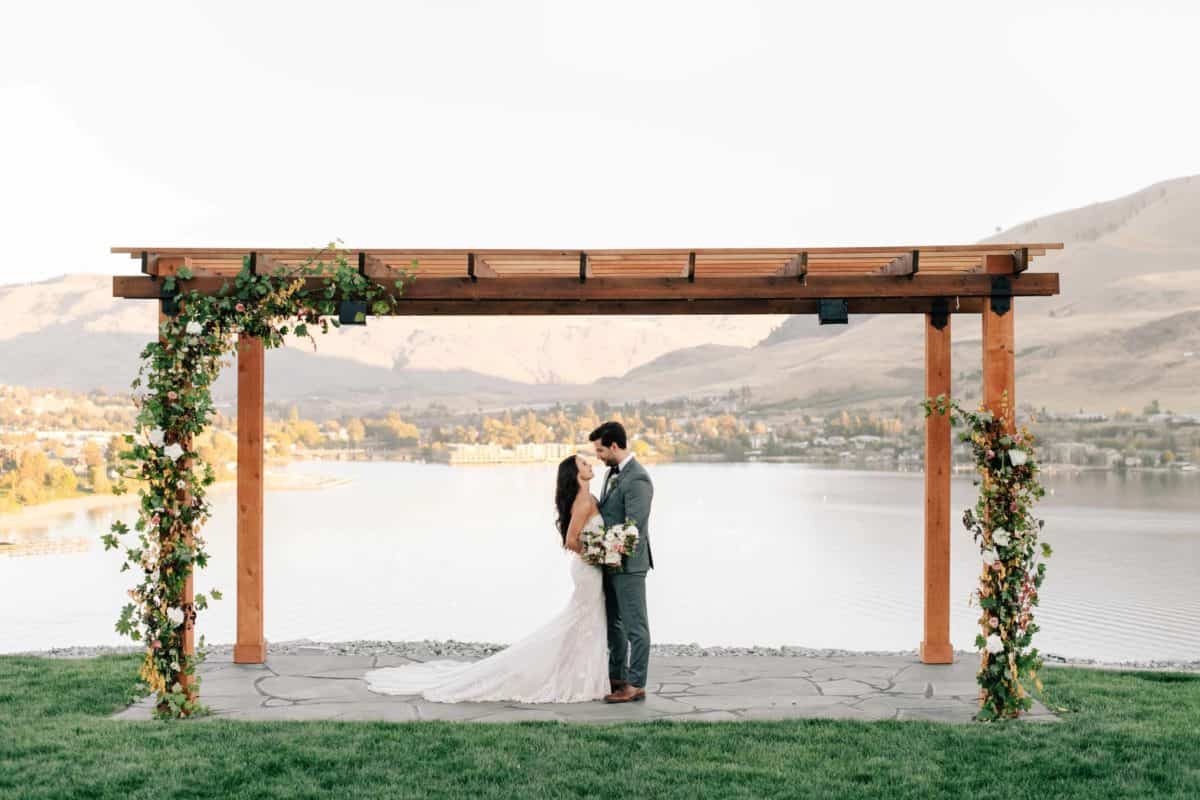 Our Lake Chelan Wedding Venue: the Perfect Wedding Destination