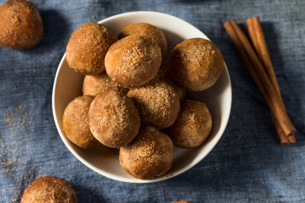 cinnamon donut holes