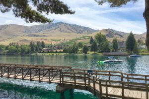 chelan riverwalk park