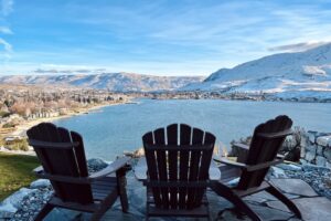 winter on lake chelan