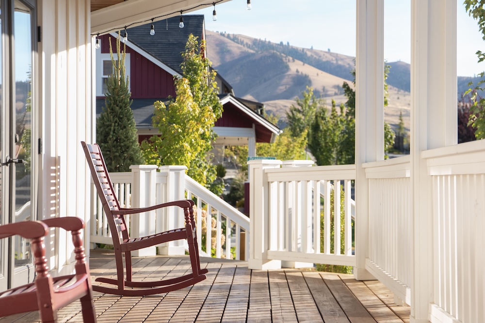 porch at the lookout