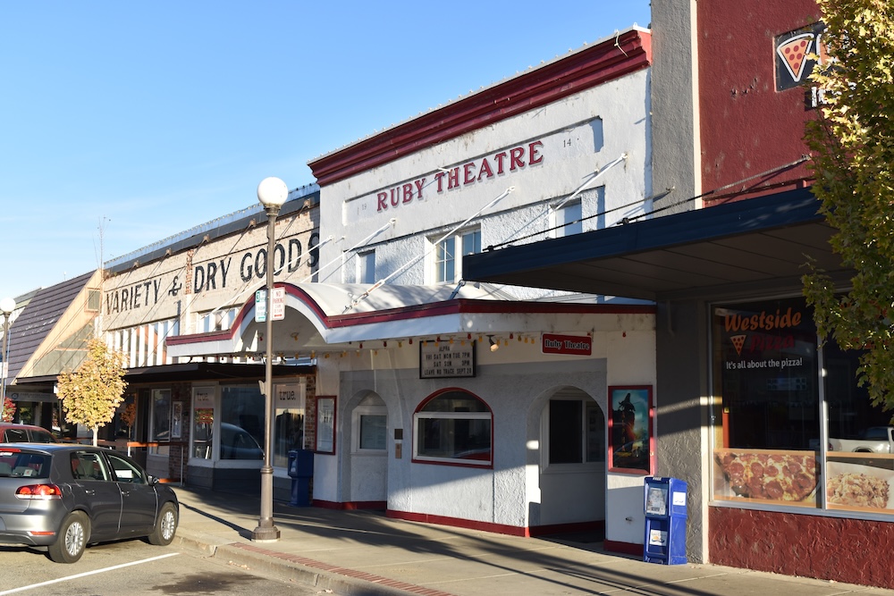 ruby theatre in chelan