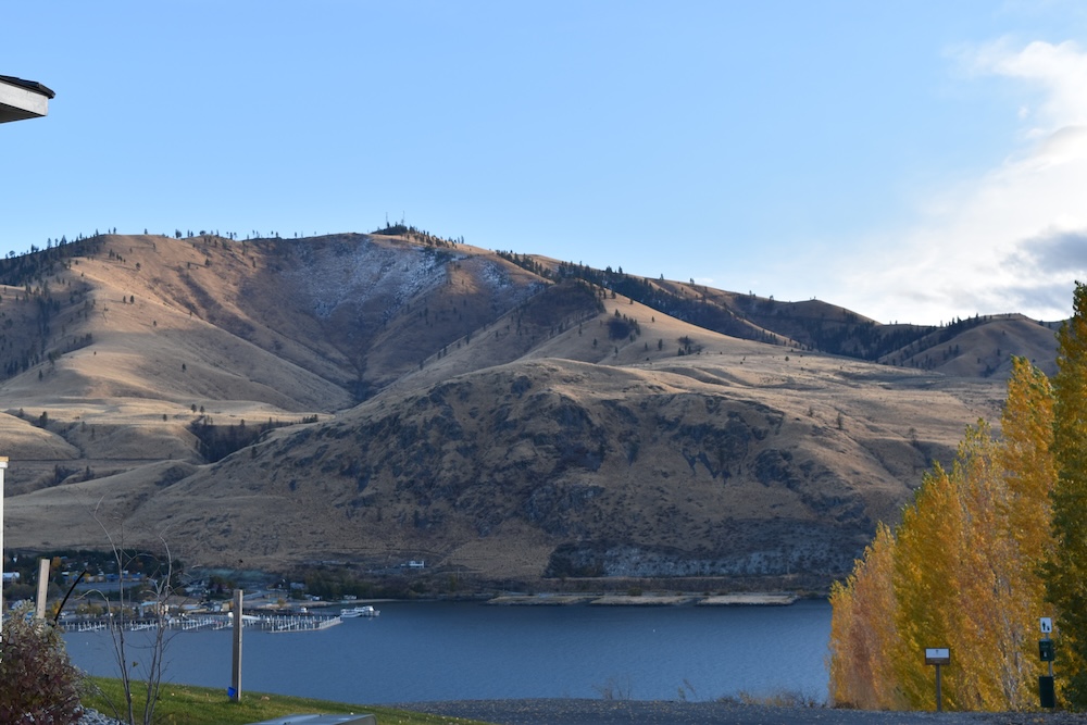 fall is a great time for lake chelan boating